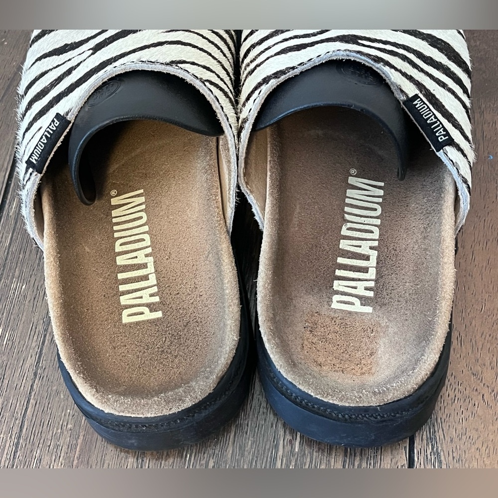 Palladium Zebra Slides Womens size 7 - Picture 9 of 10